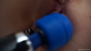 POV Sex with Blonde MILF Kelly Madison and Ryan - страстные шлюхи в HD BIGWHORE.COM
