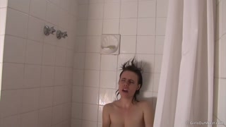 Matilda Gets Wet – Shower Fingering & Moans - страстные шлюхи в HD BIGWHORE.COM