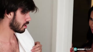 Hot MILF Piper Press Dominates Step-Son With Rimjob & Sex - страстные шлюхи в HD BIGWHORE.COM