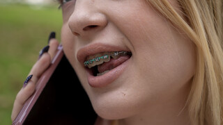 Young Anastasia Knight Gets Wild with Chad White in Shutter Bug - страстные шлюхи в HD BIGWHORE.COM