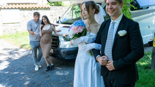 Polly Young Fucked Outdoors by Stranger in Front of Fiance - страстные шлюхи в HD BIGWHORE.COM