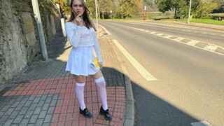 Una Fairy's Blind Date with Nick Ross Turns Into Outdoor BJ - страстные шлюхи в HD BIGWHORE.COM