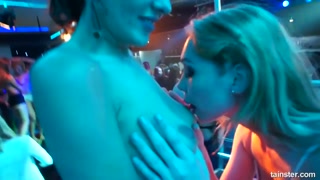 Blonde & Brunette Lesbian Threesome - Femme Fest Part 2 - Stockings & Pussy Play - страстные шлюхи в HD BIGWHORE.COM