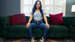 Shaved Stepmom With Big Ass Teaches a Lesson - страстные шлюхи в HD BIGWHORE.COM