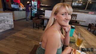 Alexa Grey Sucks James Angel's Cock - страстные шлюхи в HD BIGWHORE.COM