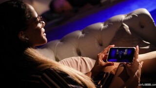 Fate's Sensual Encounter with Two Friends - страстные шлюхи в HD BIGWHORE.COM