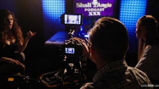 Three Some 2: Sensual and Steamy - страстные шлюхи в HD BIGWHORE.COM