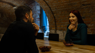 Mia Evans & Francis X: A Kissing Affair - страстные шлюхи в HD BIGWHORE.COM
