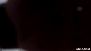  Teen Gets Blowjob from Best Friend's Sexy Mom  - страстные шлюхи в HD BIGWHORE.COM