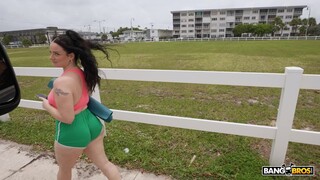 Rocket Powers and the Big Booty Girl - страстные шлюхи в HD BIGWHORE.COM