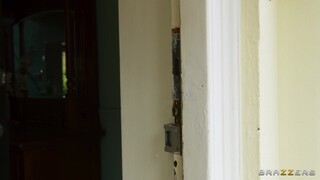 Deepthroat Desire with Danny D - страстные шлюхи в HD BIGWHORE.COM