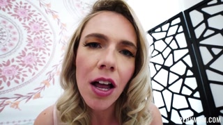 Old and Young, Only One Choice: Fuck Me, Not That MILF - страстные шлюхи в HD BIGWHORE.COM