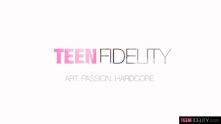 Teen Slut Chloe Temple Drenched in Hardcore Action - новинки порно на BIGWHORE.COM
