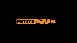 Small Roommate Tasha Lustn Fucks Safe - страстные шлюхи в HD BIGWHORE.COM