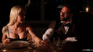 Four of a Kind: High Heels and Hardcore - страстные шлюхи в HD BIGWHORE.COM