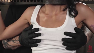 Metal Bondage and Stress - страстные шлюхи в HD BIGWHORE.COM