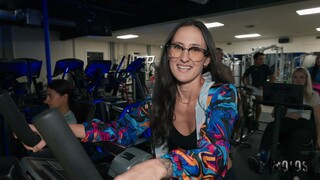 Reverse Cowgirl Spin - страстные шлюхи в HD BIGWHORE.COM