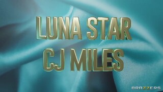 Threeway Sex with Latina Luna Star - страстные шлюхи в HD BIGWHORE.COM
