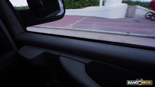 Natural Beauty on the Bus - новинки порно на BIGWHORE.COM