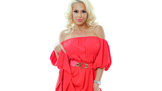 Tanned Blonde Taylor Vixxen Loves Cum in Mouth - Gooners Paradise - страстные шлюхи в HD BIGWHORE.COM