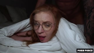 Backstage Sex with Tattooed Teen Crystal - страстные шлюхи в HD BIGWHORE.COM