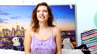 Fabienne's Erotic Poll - страстные шлюхи в HD BIGWHORE.COM