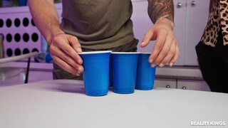 College Girl Party with Cumshots - страстные шлюхи в HD BIGWHORE.COM
