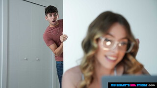 Hairy Pussy Anya Olsen Can't Resist a Big Black Friday Deal - страстные шлюхи в HD BIGWHORE.COM