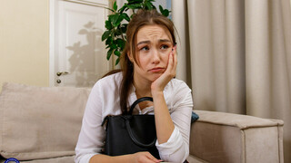 Sara Bork's Stepmom Tati Bali Helps Her with a Wild Lesson - новинки порно на BIGWHORE.COM