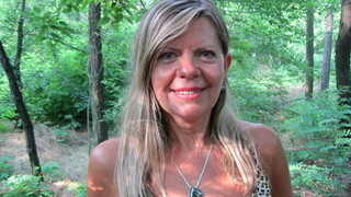 Constance Can't Resist Public Sex - страстные шлюхи в HD BIGWHORE.COM