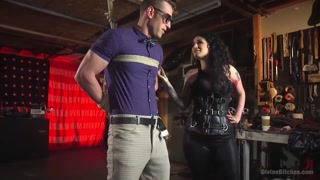 Devilish Arabelle Raphael Teases Nerdy Guy with Pussy Worship - страстные шлюхи в HD BIGWHORE.COM