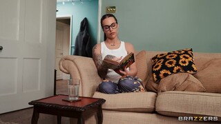 Cousin's Comforting Sex Session - страстные шлюхи в HD BIGWHORE.COM