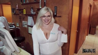 Reverse Cowgirl with Tanning Salon Babe - страстные шлюхи в HD BIGWHORE.COM