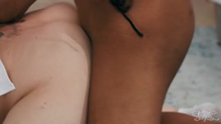 Cowgirl Haven and Leilani's Wild Ride - страстные шлюхи в HD BIGWHORE.COM
