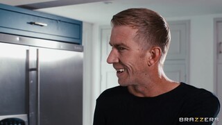 British Blonde Quincy Licks Pussy Before Hardcore Sex - страстные шлюхи в HD BIGWHORE.COM