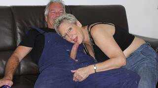 Blonde Granny Angie Rides Big Cocks with Glee - страстные шлюхи в HD BIGWHORE.COM