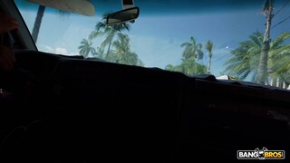 Big Tits Scarlett Rose Sucks & Rides Vacation Dick - страстные шлюхи в HD BIGWHORE.COM
