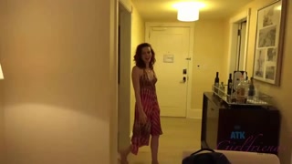 Tattooed Hotties Halle & Emma in Steamy Double Date - страстные шлюхи в HD BIGWHORE.COM