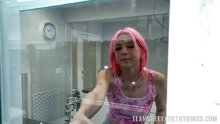 Tyler Steel Fucks Skinny Stepsister - страстные шлюхи в HD BIGWHORE.COM
