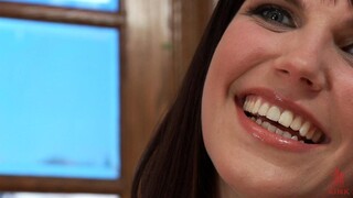 Bobbi's Big Cock Fiasco - страстные шлюхи в HD BIGWHORE.COM