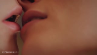 White and Heaven Lesbian Play - страстные шлюхи в HD BIGWHORE.COM