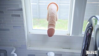 Greasy Girlfriend Fun - страстные шлюхи в HD BIGWHORE.COM
