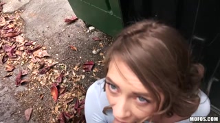Sexy Kirsten Lee Opens her Legs Wide - страстные шлюхи в HD BIGWHORE.COM
