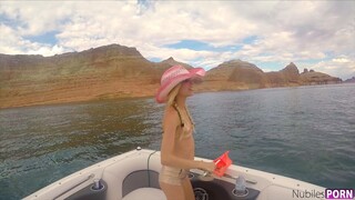 Blonde, Brunette, and Friends: Lake Powell Spring Break - страстные шлюхи в HD BIGWHORE.COM