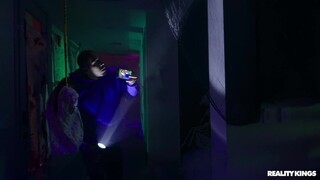 Amateur Sluts Take on Multiple Cocks - новинки порно на BIGWHORE.COM