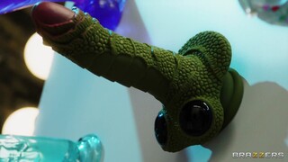 Cock Worship: A Night of Desire - страстные шлюхи в HD BIGWHORE.COM