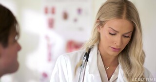 Doctor Fucks Emma Hix - Blowjob, Ball Play & Creampie - страстные шлюхи в HD BIGWHORE.COM