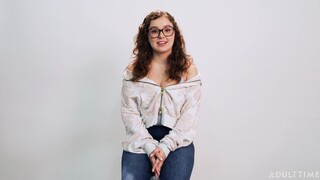 Leana Lovings Natural Tits Shaved Pussy - страстные шлюхи в HD BIGWHORE.COM