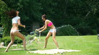 Close Up Summer Sex with Brunette Beauties - новинки порно на BIGWHORE.COM