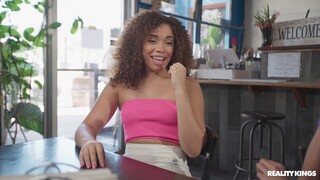 Small Titted Babe Enjoys Double Blowjob and Facial - страстные шлюхи в HD BIGWHORE.COM